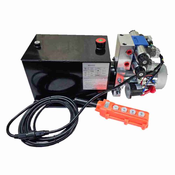 Маслостанция с двумя гидрораспределителями HPU5-DA6 12V (1.6 кВт, насос 2.1см³, бак 12 л)